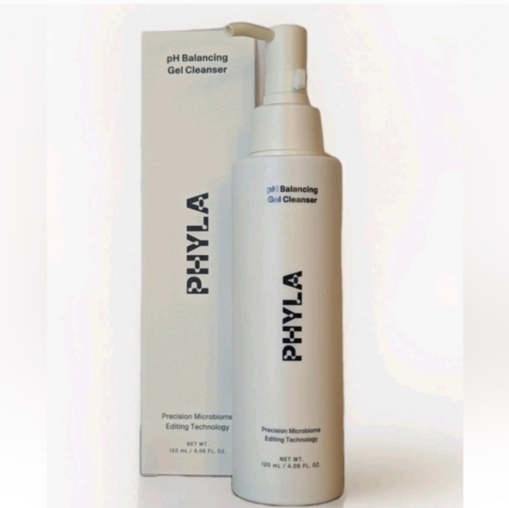 Phyla pH Balancing Gel Cleanser -  NIB